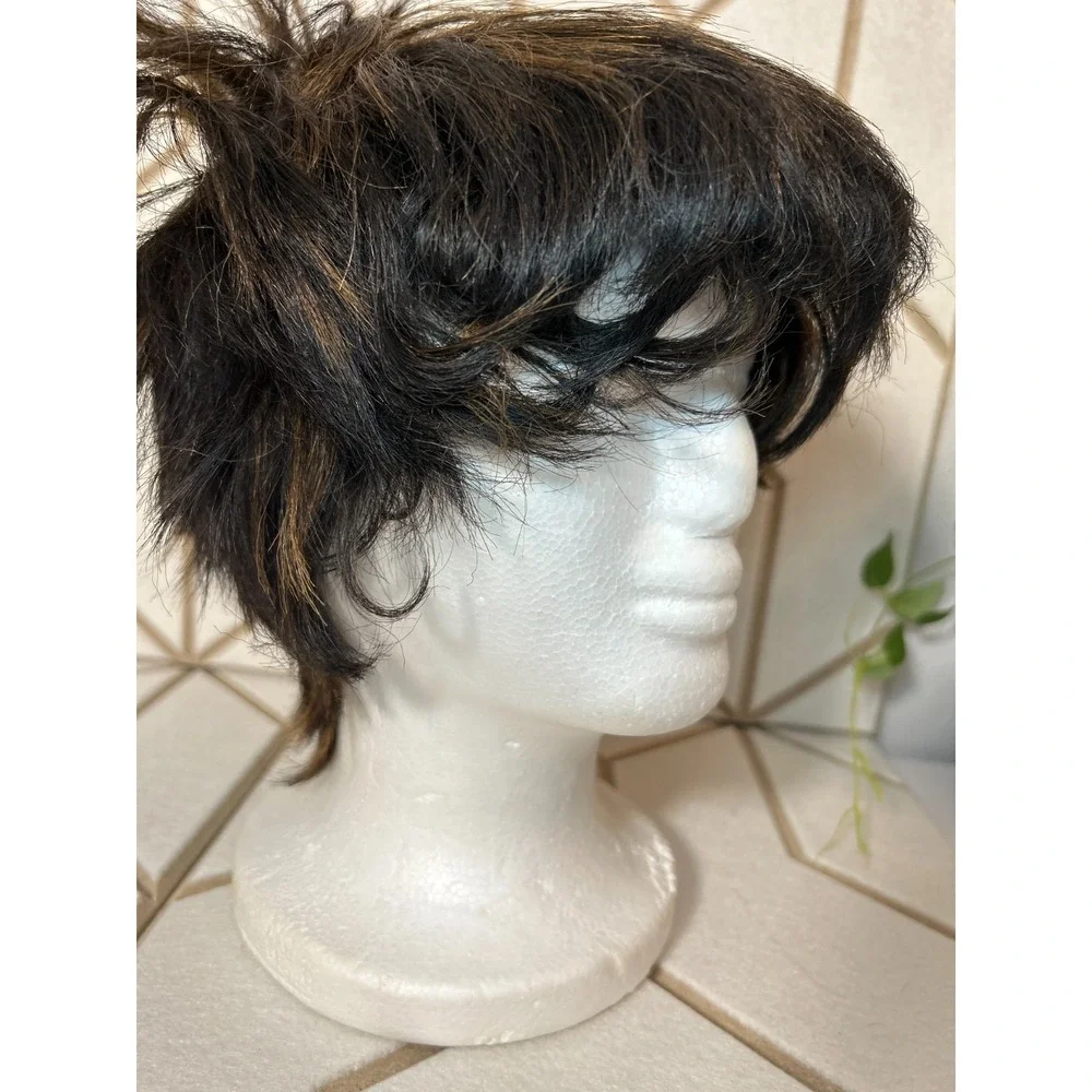 Bobbi Boss Midway Short Brown Highlight Wig Layered Synthetic Natural‎ Look